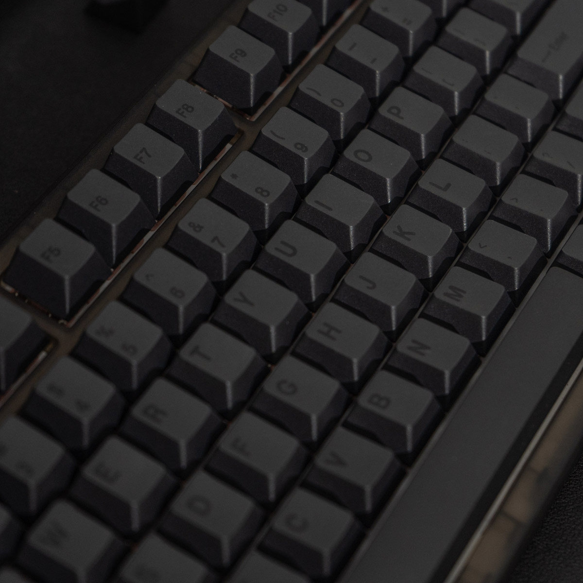 144 Keys GMK Dark Keycaps Cher - Keyboard Lube Kit ulasan dan harga